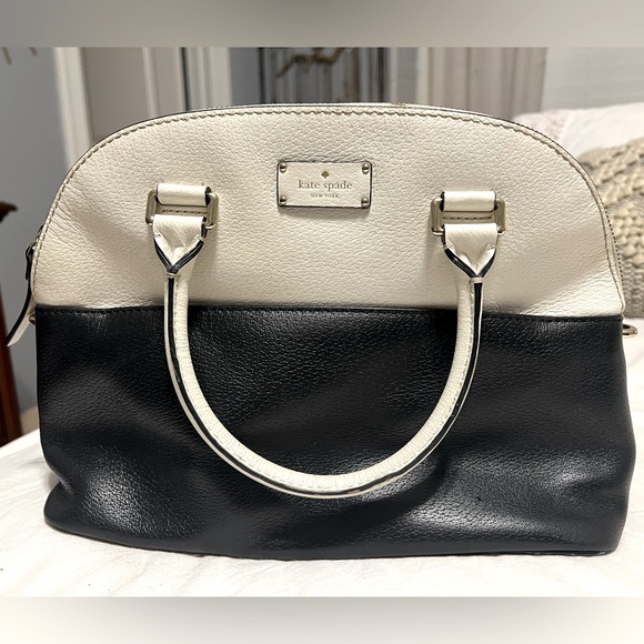 Kate Spade bag - Picture 1 of 4
